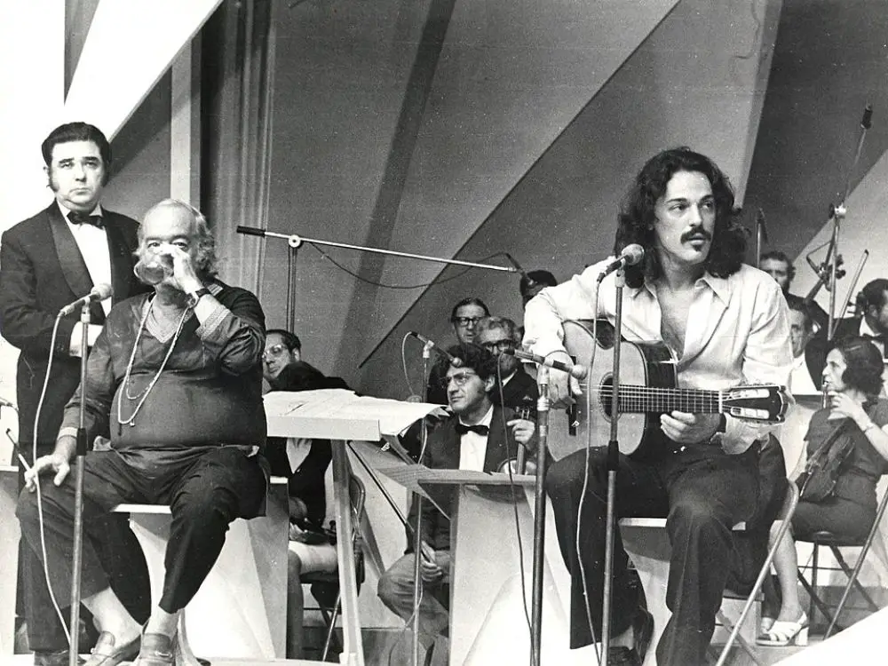 Vinicius de Moraes com Toquinho em 1973.
